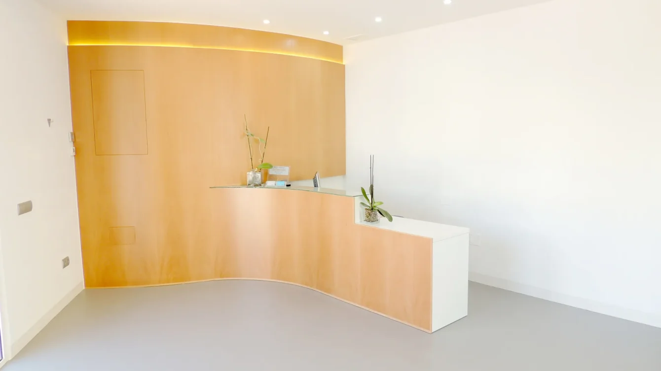 Arquitecto-Marcos-Tamagnone-Proyectos-Clinica-Pizarro-Montenegro-9_11zon