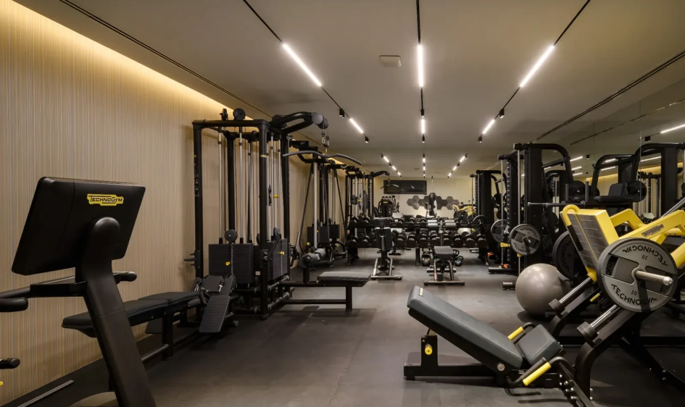 ad03e9637f930852b8f4ac8da03cdb0bb6388a27_11zon